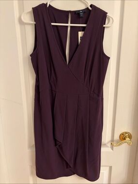 GAP Sleeveless V-Neck Midi Dress in Plum